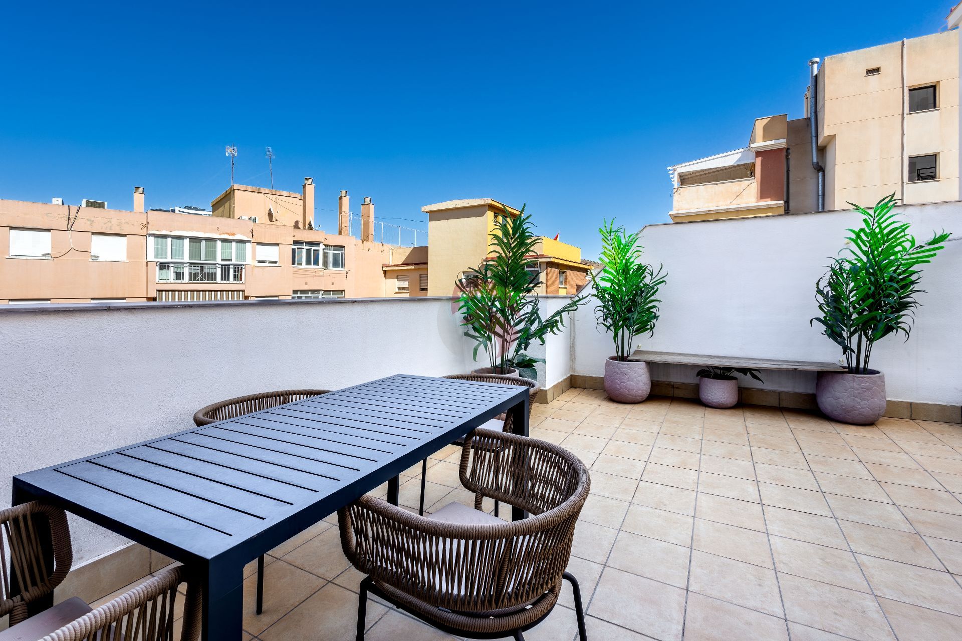 Piso en Málaga, Martiricos - La Roca - La Rosaleda, alquiler