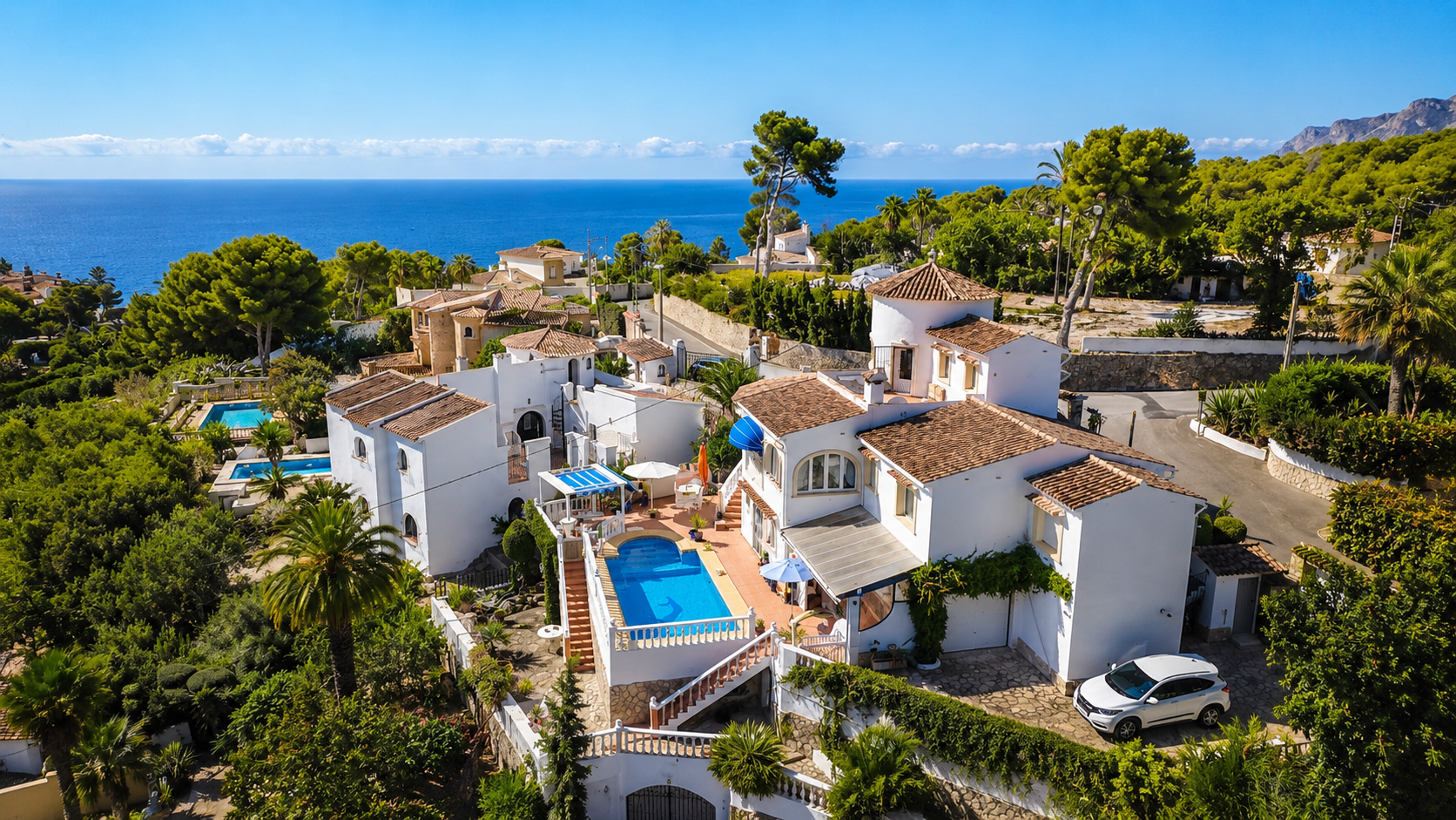 Mediterrane villa met zeezicht, zwembad en aparte gastenverblijven nabij Cala Baladrar