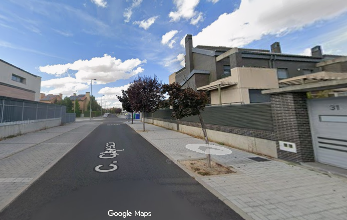 Casa adosada en Valladolid, venta