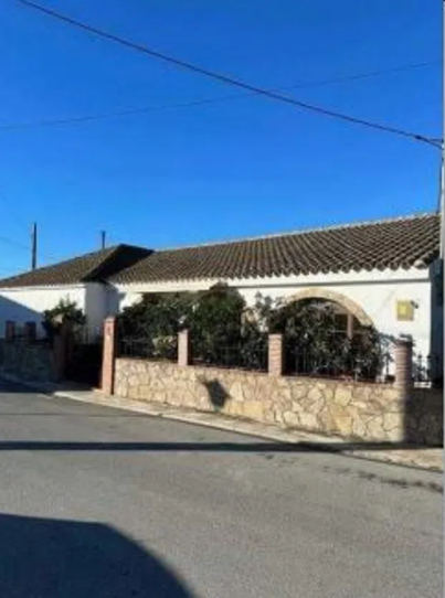 Вилла в Torralba de Calatrava, продажа