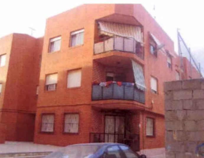 Pis a San Javier, en venda
