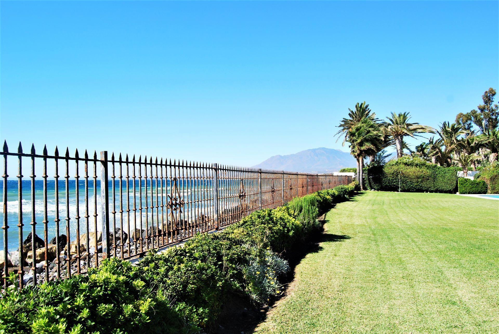 Luxury Villa in Estepona, for sale