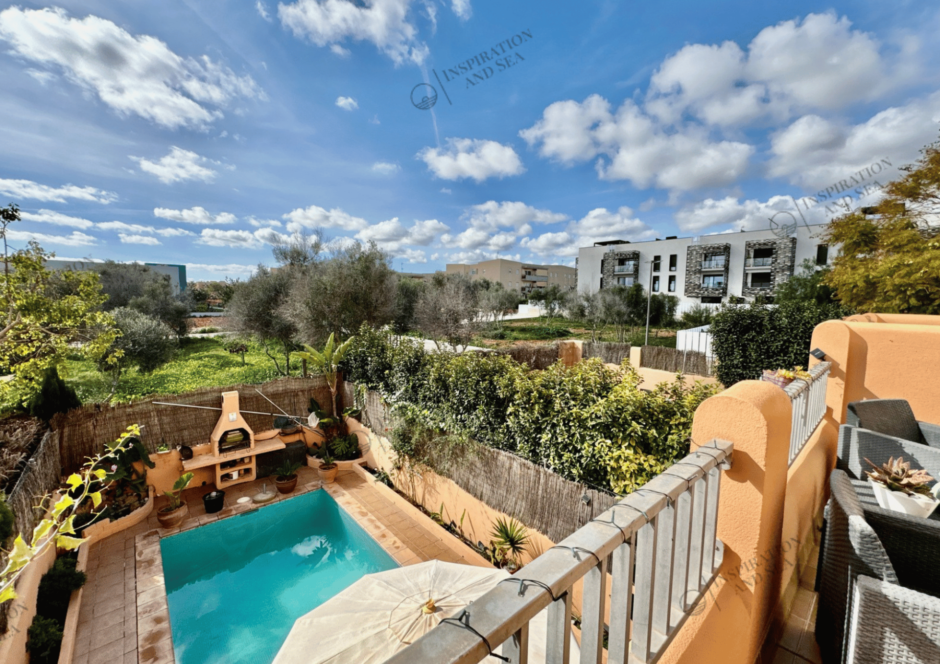 Дом из ряда жилого комплекса в Ibiza, продажа