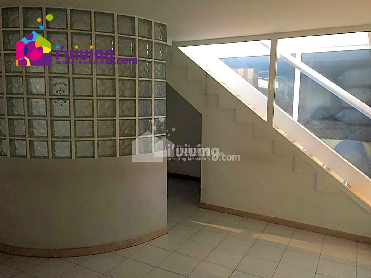 Local comercial en alquiler en Albox zona La Loma