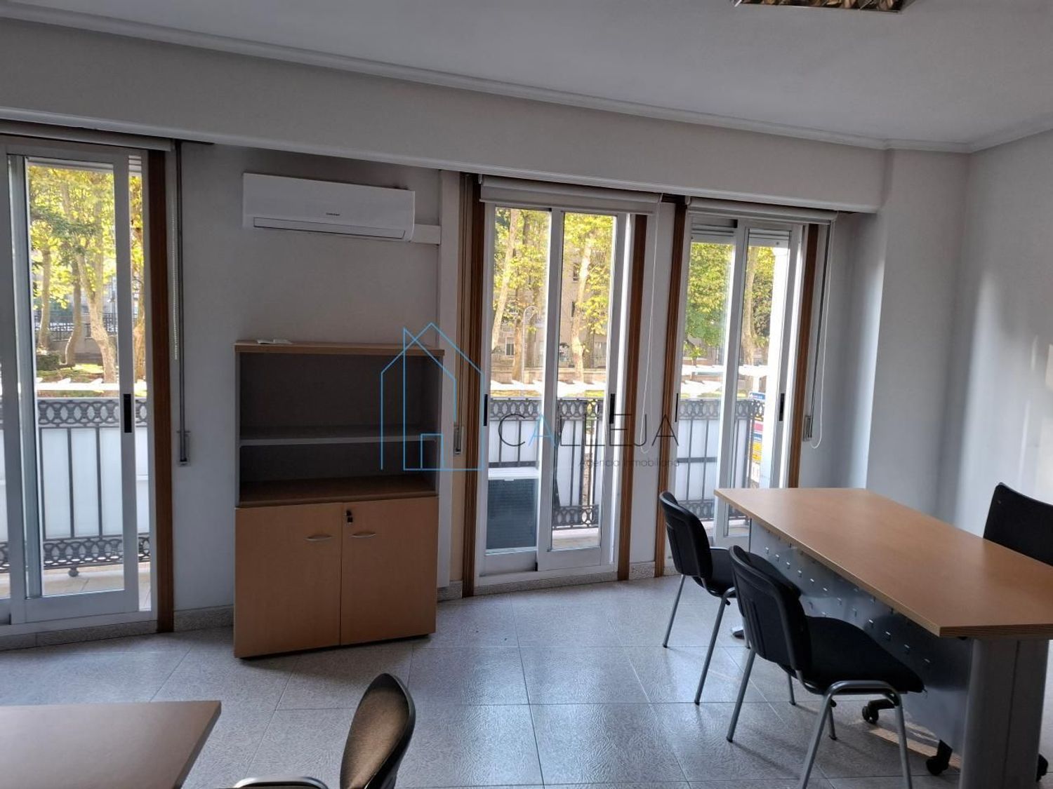 Escritório em Ourense, A Ponte, arrendamento