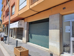 Local comercial a Santa Coloma de Farners, en venda