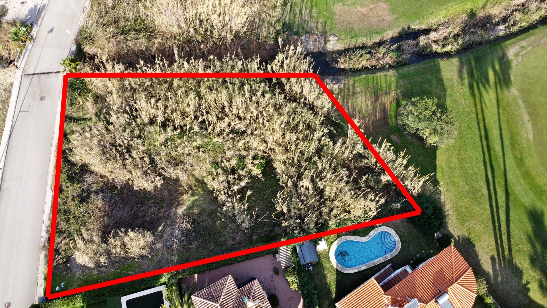Urban Plot in Oliva, for sale