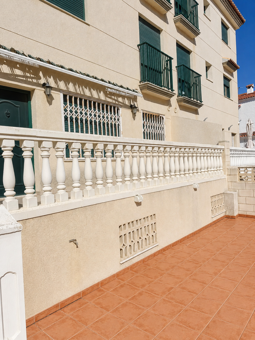 Casa adosada en Sueca, venta