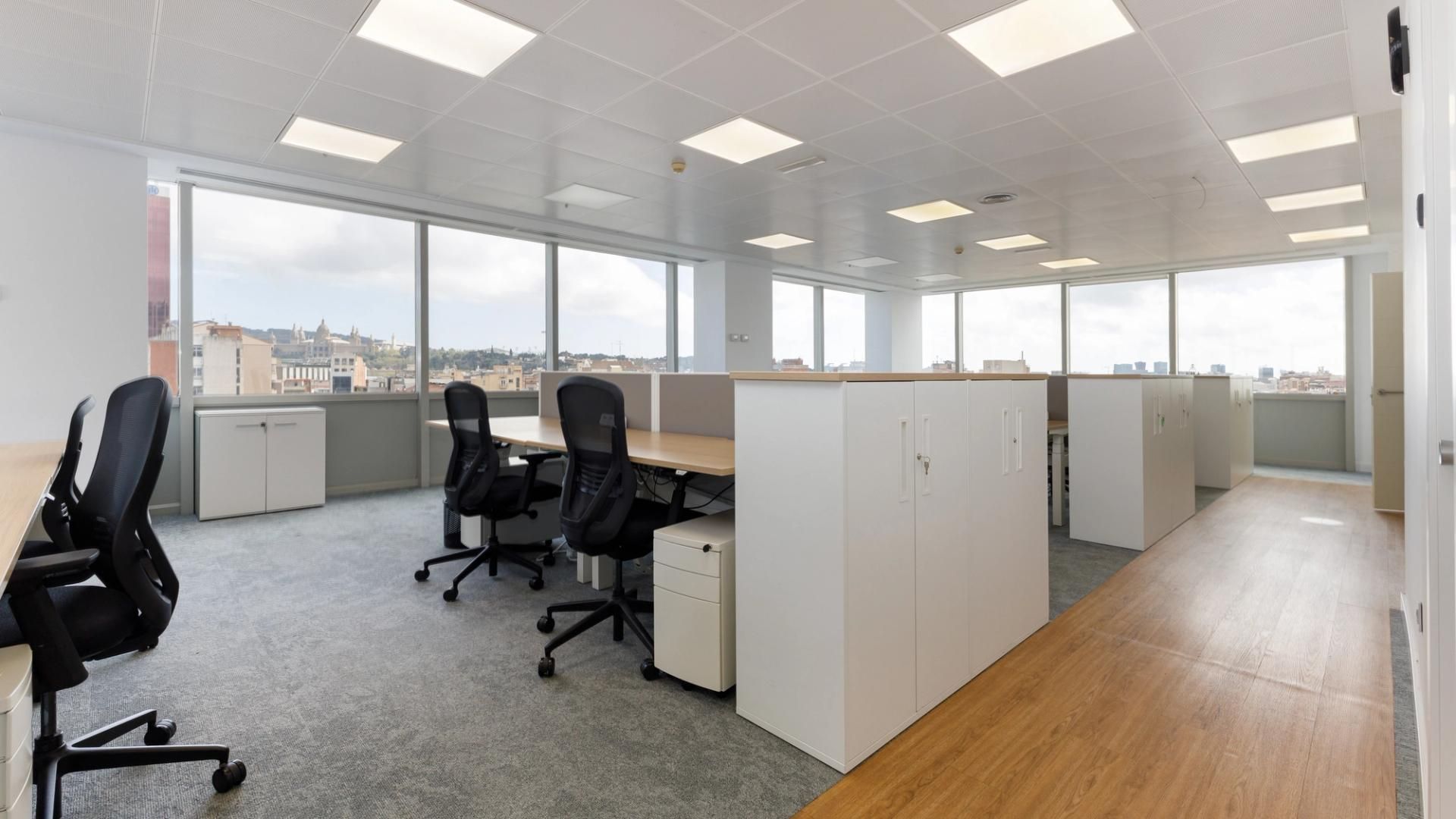 Bureau à Barcelona, Sants-Montjuic, location