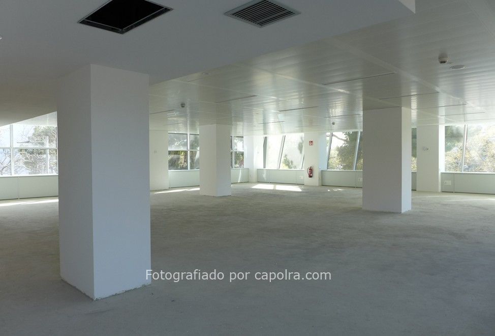 Oficina a Barcelona, Les Corts, en lloguer
