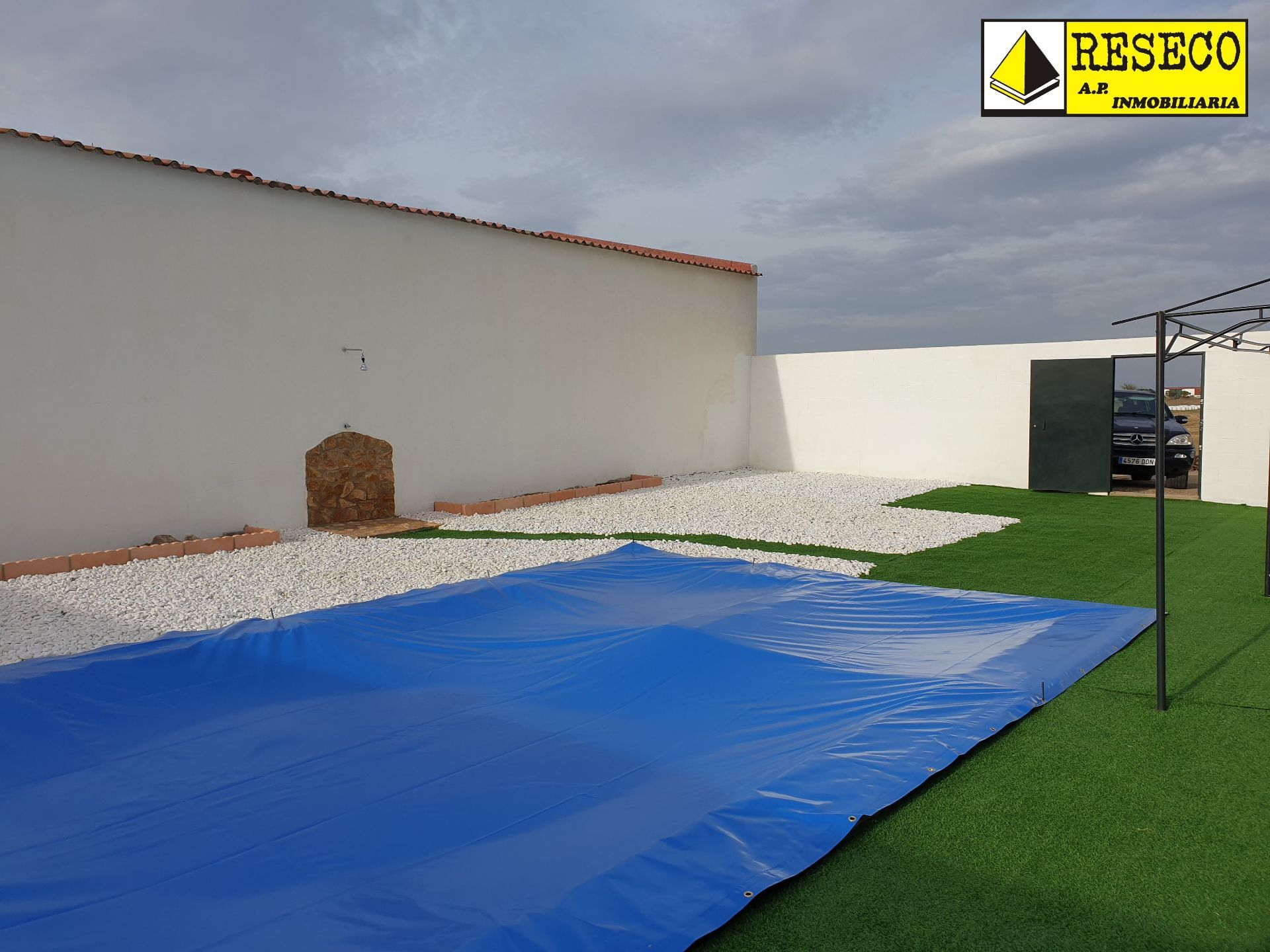 Country House in Villanueva de la Serena, for sale