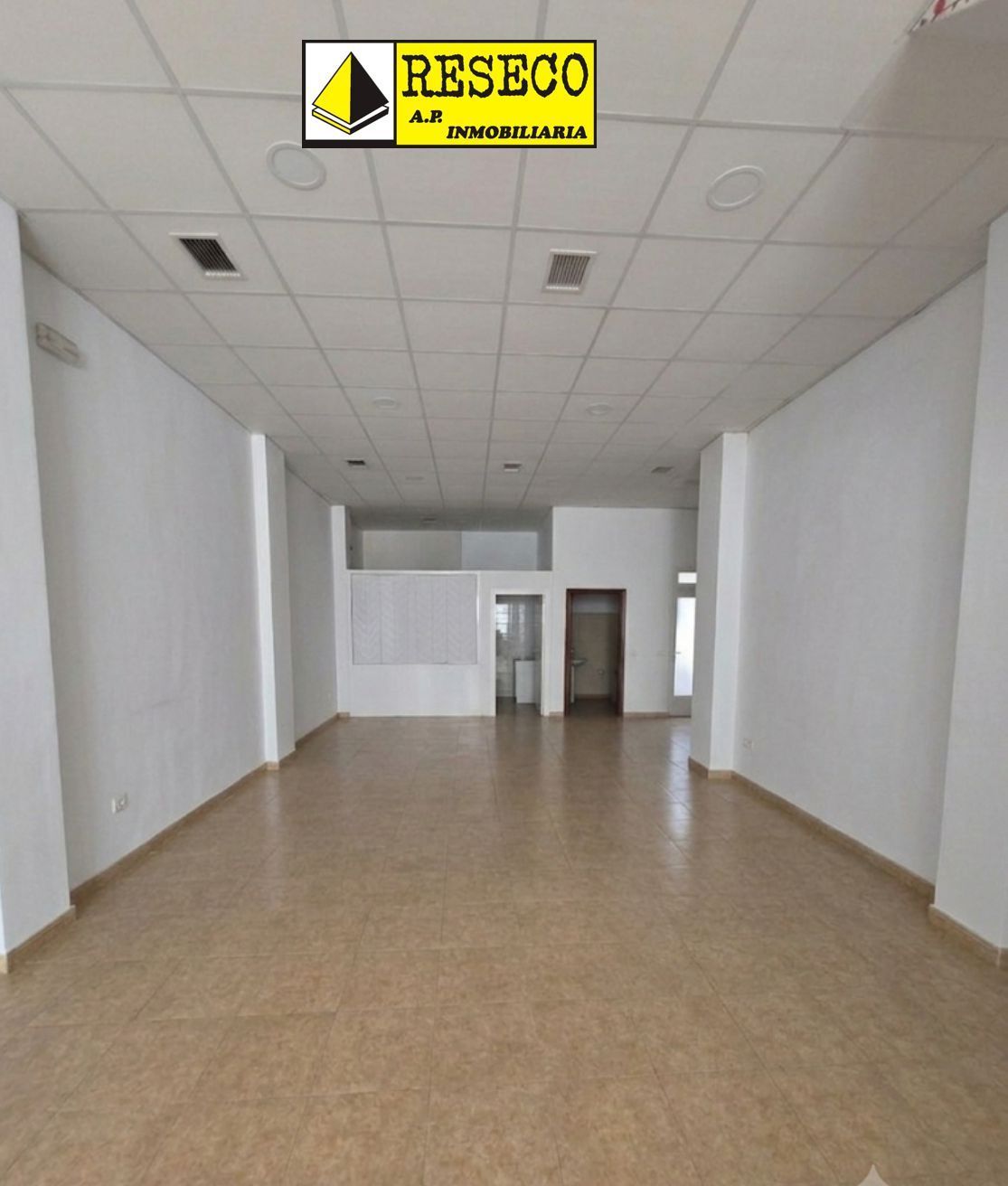 Edificio en Villanueva de la Serena, venta