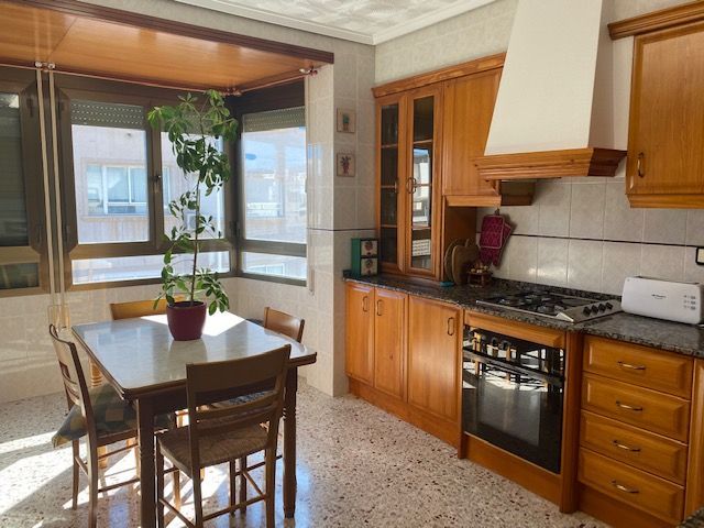 Piso en Novelda, AL LADO CENTRO ALZEHIMER, venta