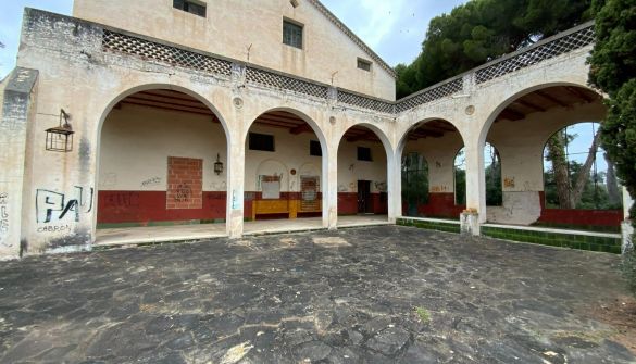 Finca rústica en Sant Vicenç de Montalt, venta
