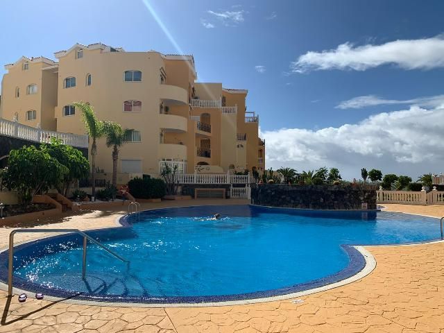 Apartamento en Los Cristianos, venta