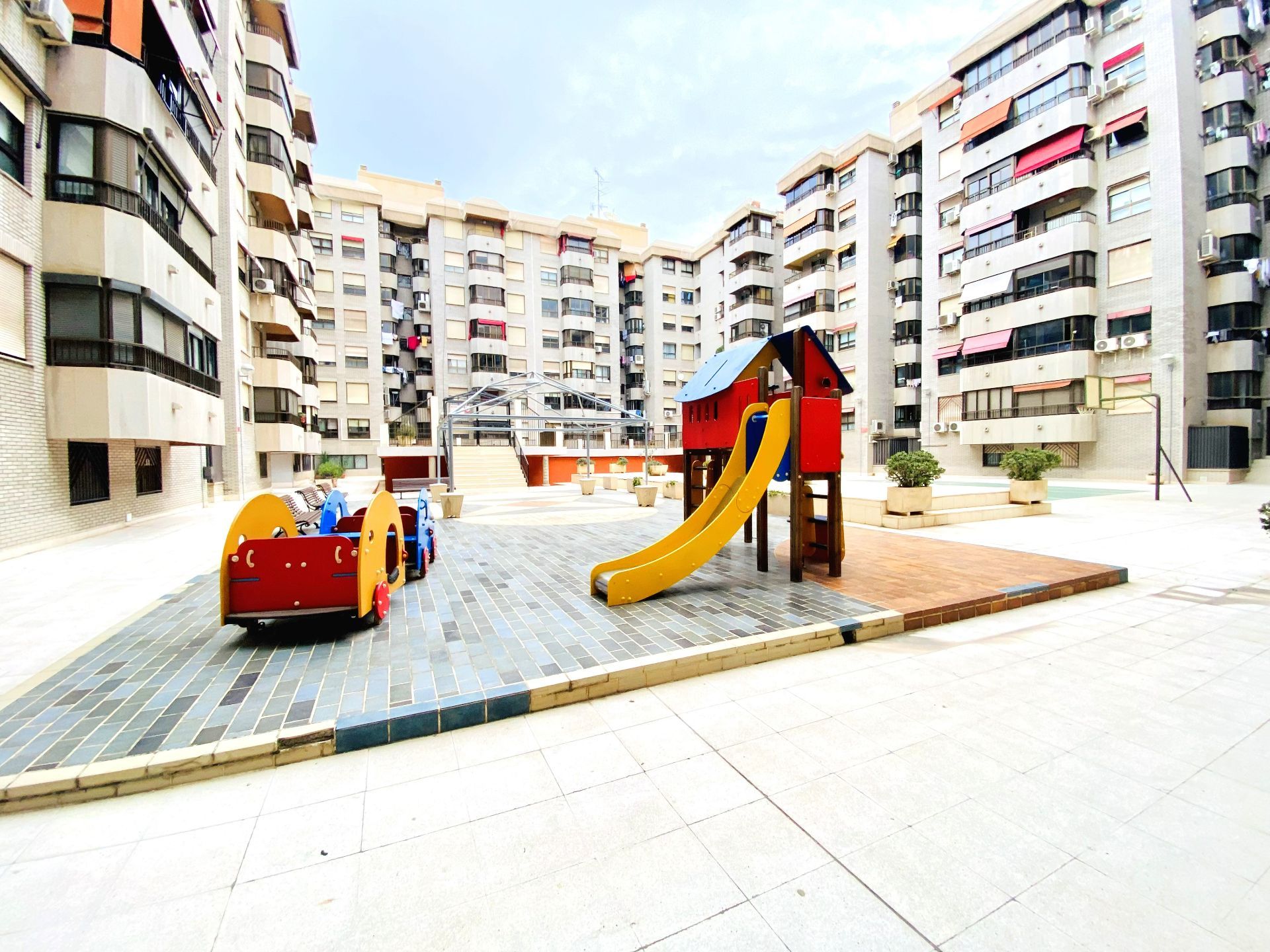 Apartament a Alicante, Alicante Centro, en lloguer