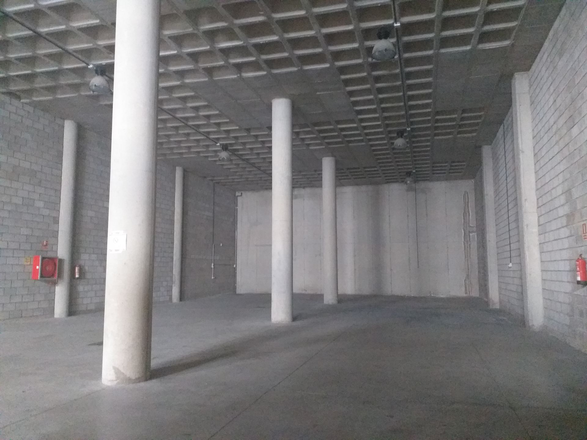 Industribyggnad i Santa Cruz de Tenerife, Pol&iacute;gono El Mayorazgo, uthyres