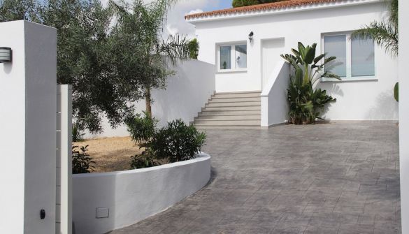 Villa in Moraira, San Jaime, for sale