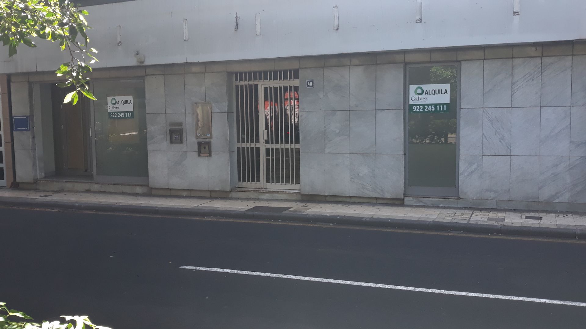 Local comercial en Santa Cruz de Tenerife, Zona Ramblas - Hoteles, alquiler