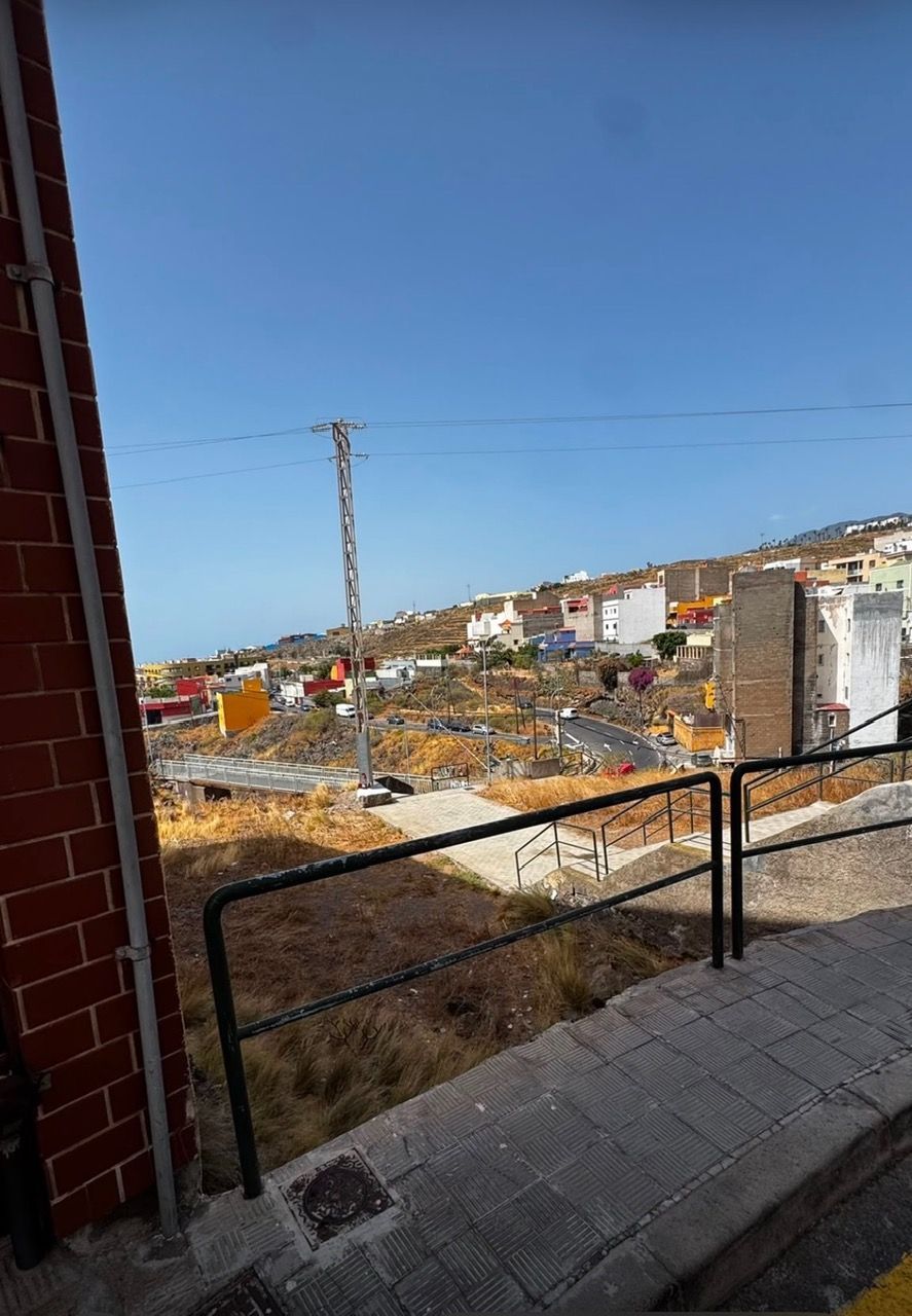 Parcela urbana en venta en Santa Cruz de Tenerife zona Bco. Grande - Las Hespérides
