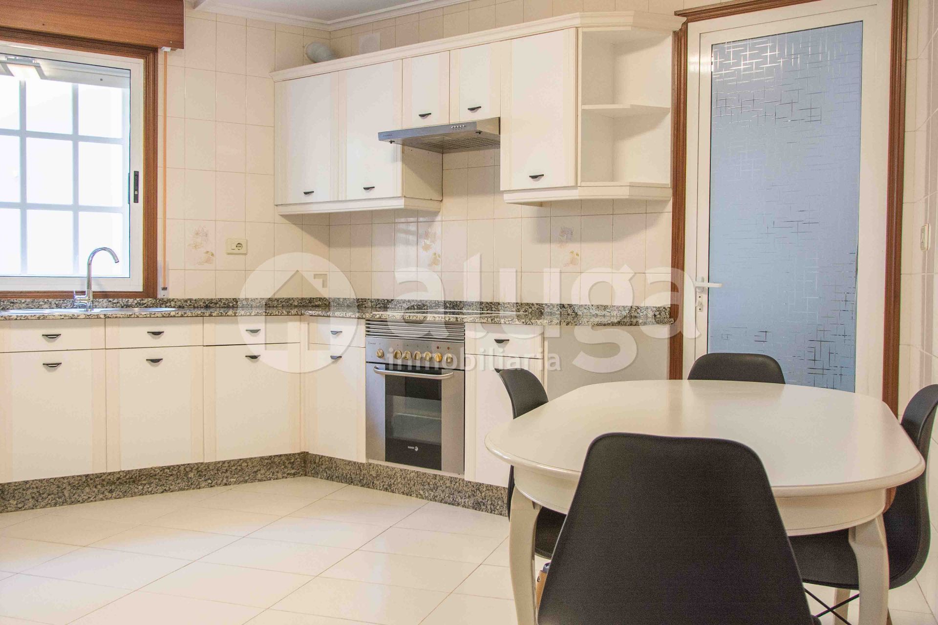 Piso en Cangas de Morrazo, venta