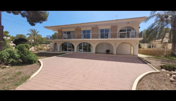 Вилла в El Albir / L'Albir, продажа