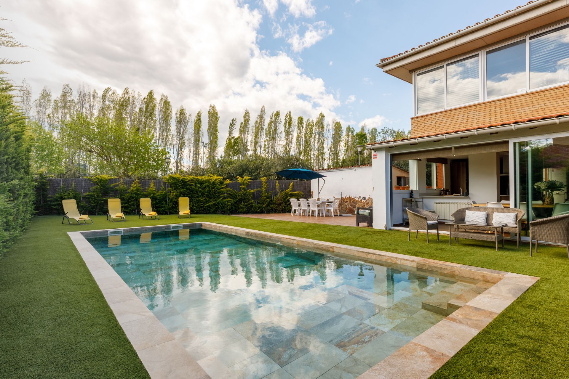 Villa in Tordera, verkauf