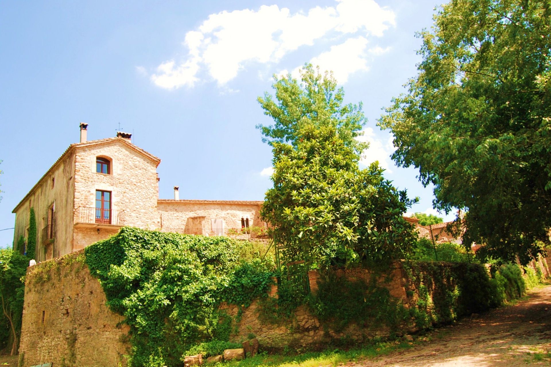 Villa i Girona, ESPONELLA, salg