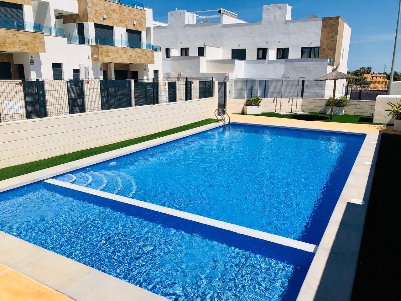 Exclusive ALL INCLUSIVE triplex next to Villamartin - Rentablanca