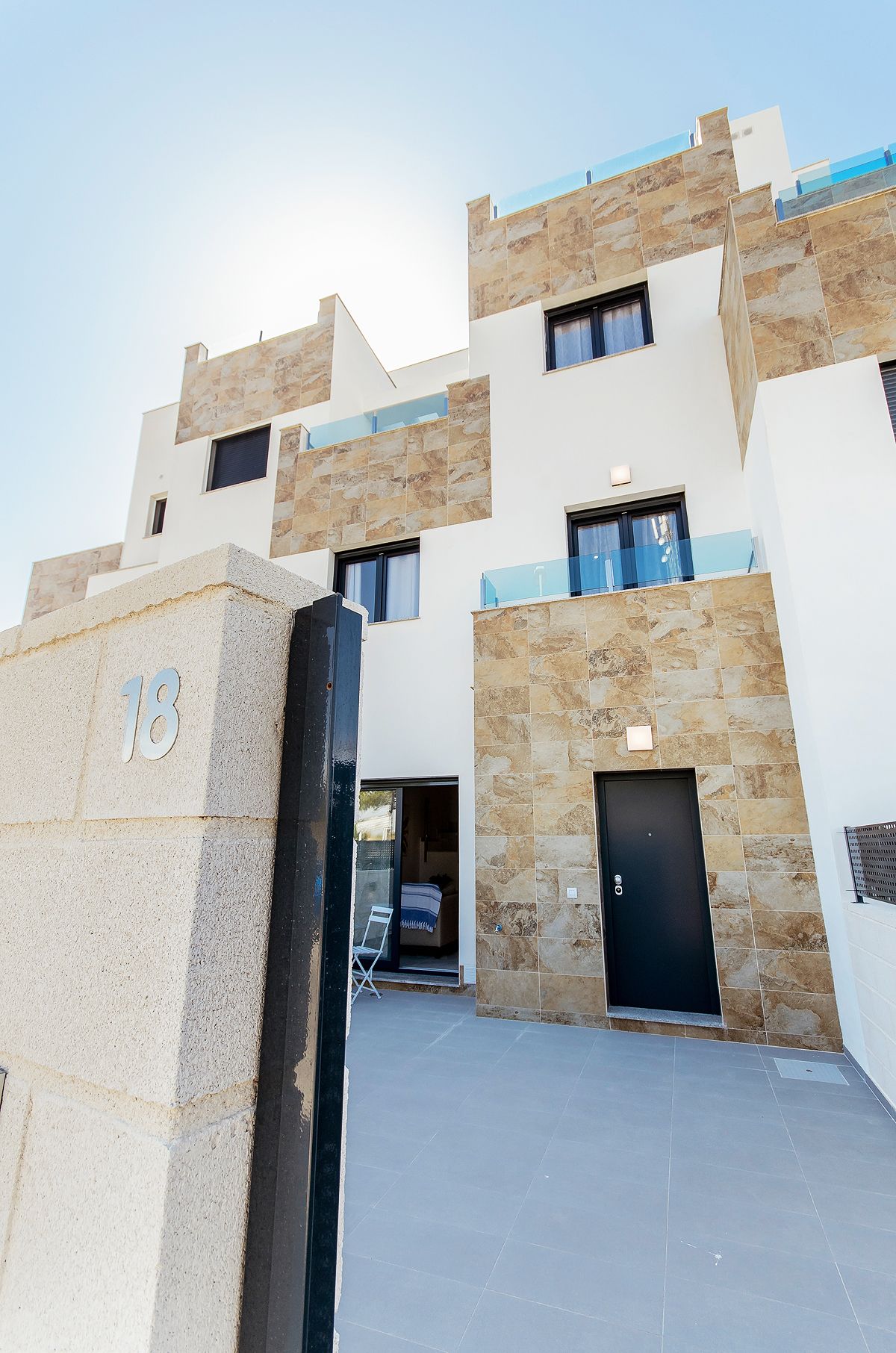 Exclusive ALL INCLUSIVE triplex next to Villamartin - Rentablanca