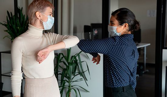 Cómo y por qué vender tu vivienda a un extranjero