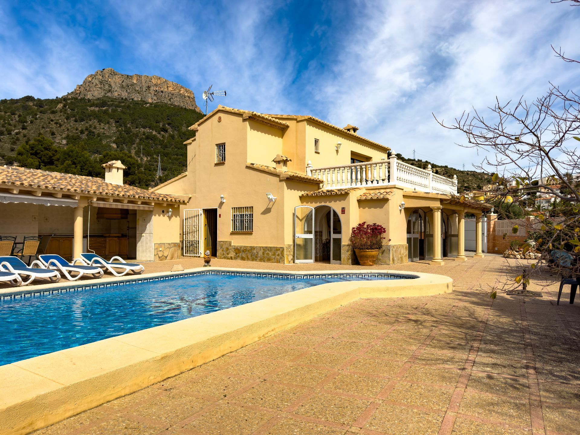 Venta. Villa en Calpe