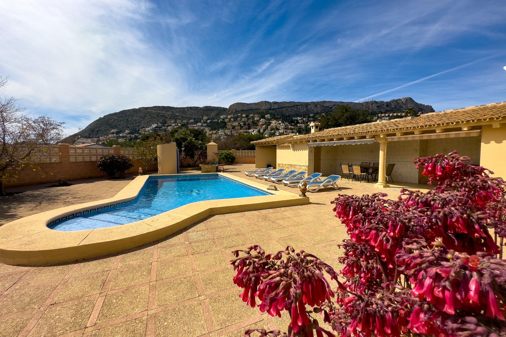 Venta. Villa en Calpe