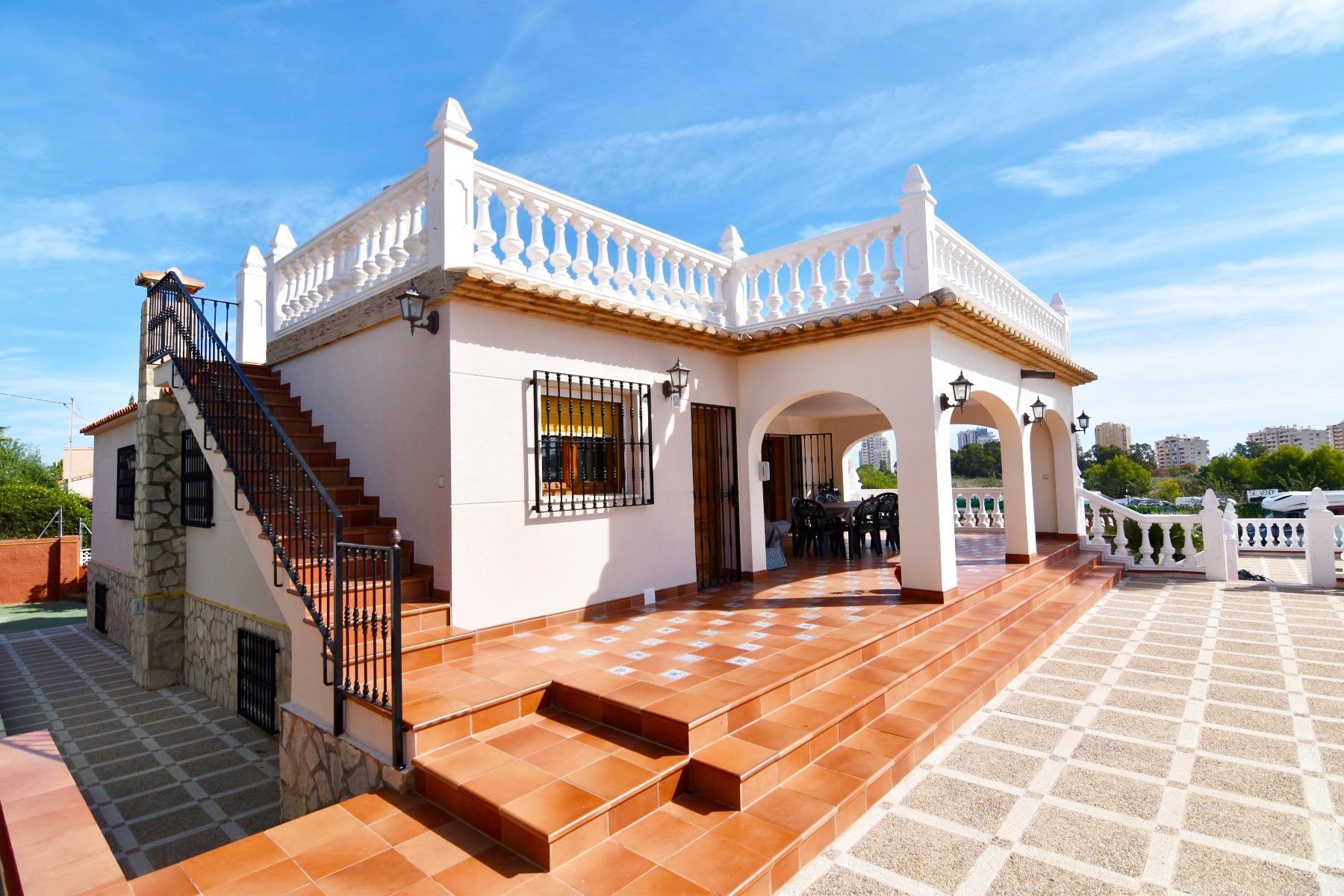 Venta. Villa en Calpe