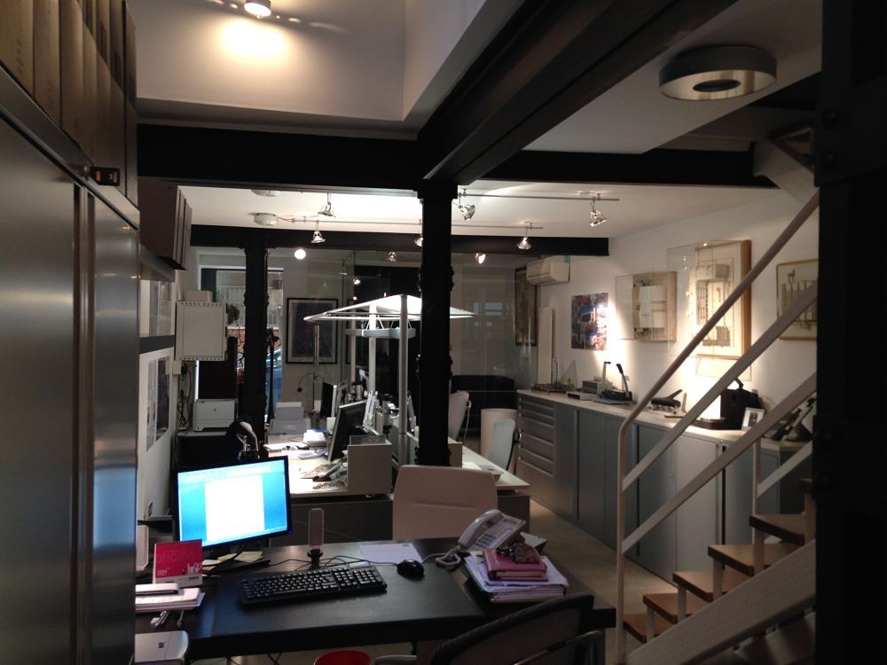 Kontor i Madrid, Embajadores, till salu