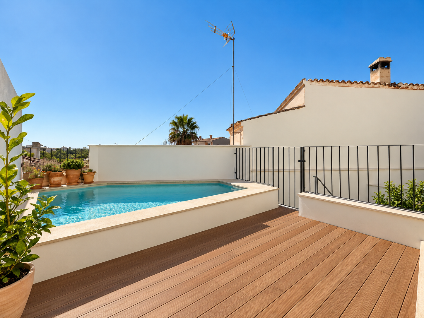 Terraced House in Palma, Génova, for sale