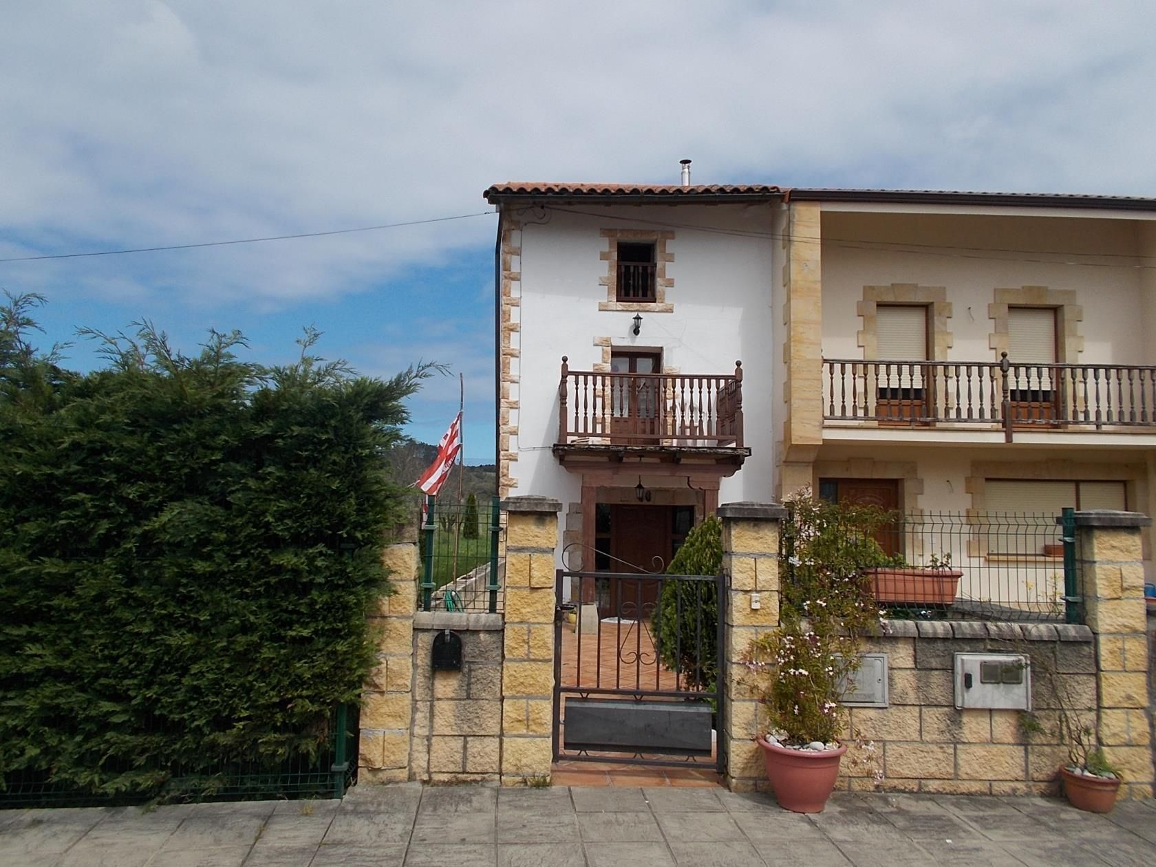 Maison mitoyenne à Liendo, vente