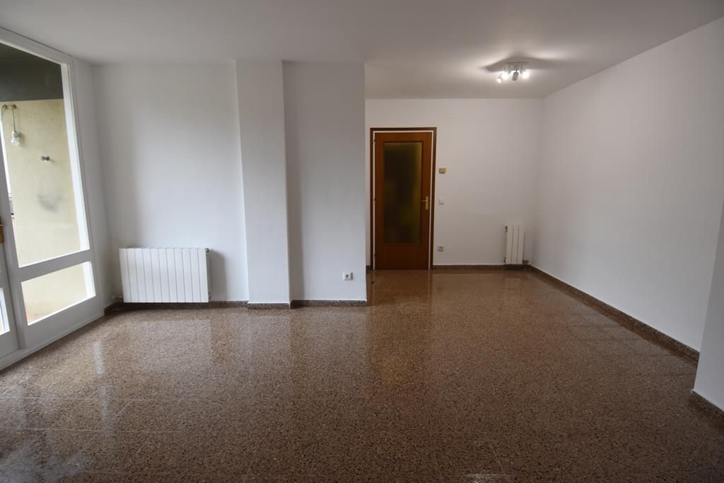 Pis a Girona, Santa Eugènia, en venda