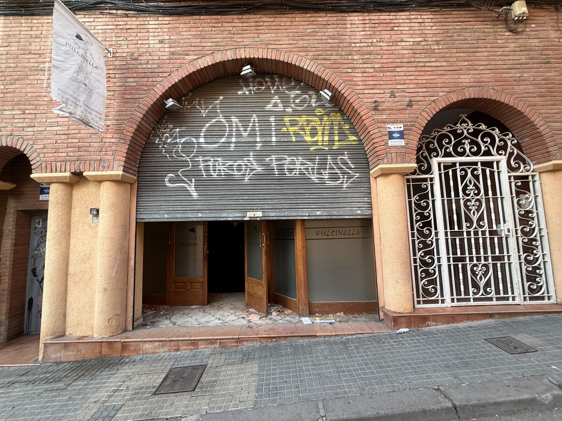 Local comercial en Santa Coloma de Gramenet, venta