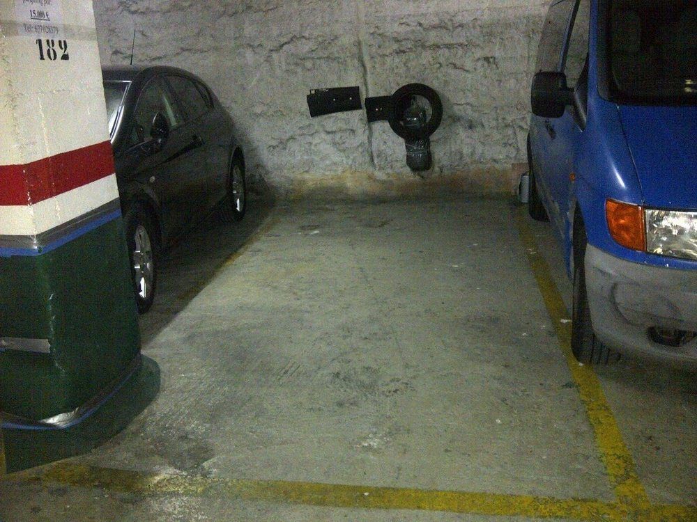 Garaje / Parking en Santa Coloma de Gramenet, Sta Coloma / Centro, venta