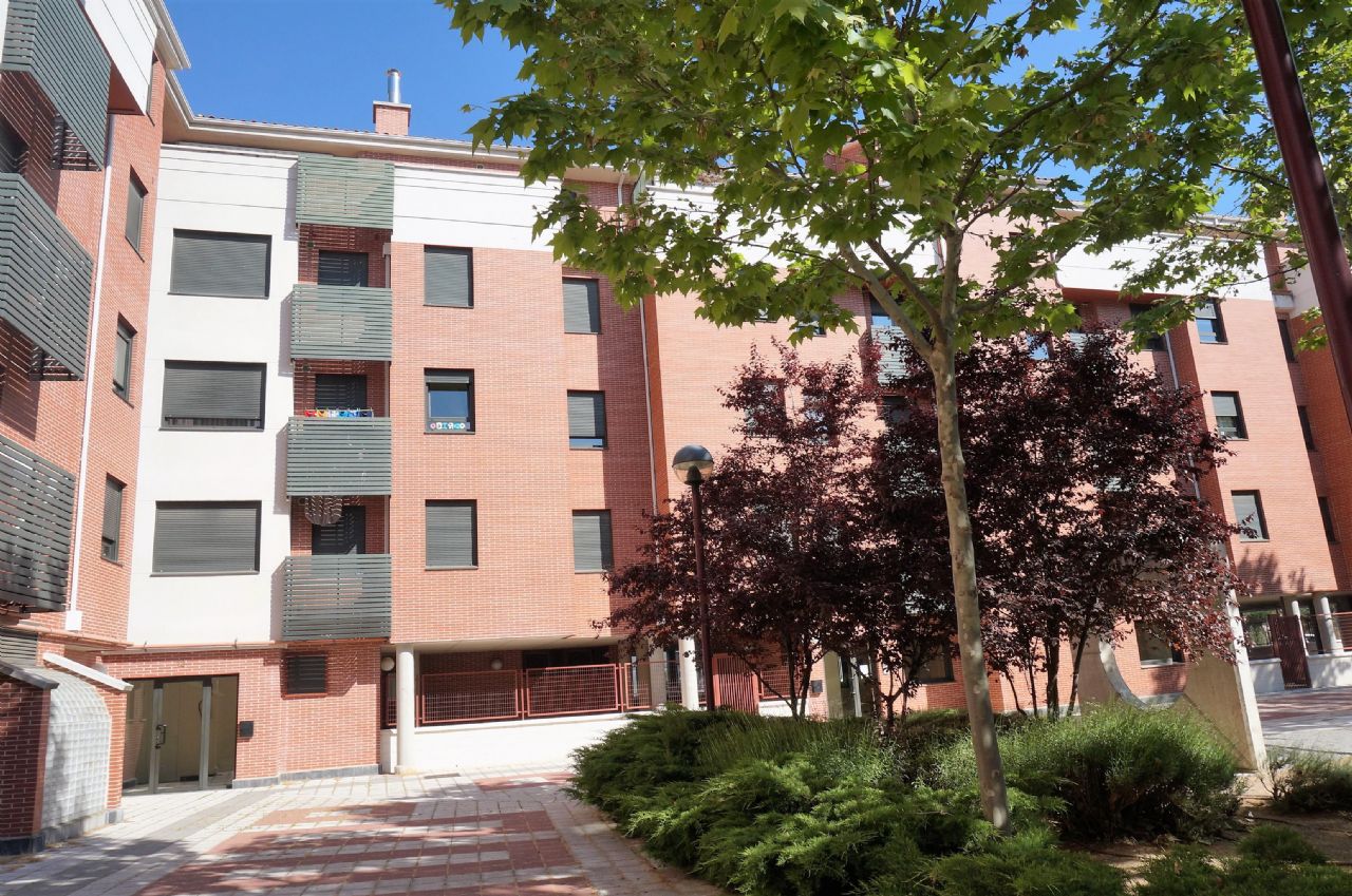 Apartamento en Valladolid, CAMINO VIEJO SIMANCAS, venta