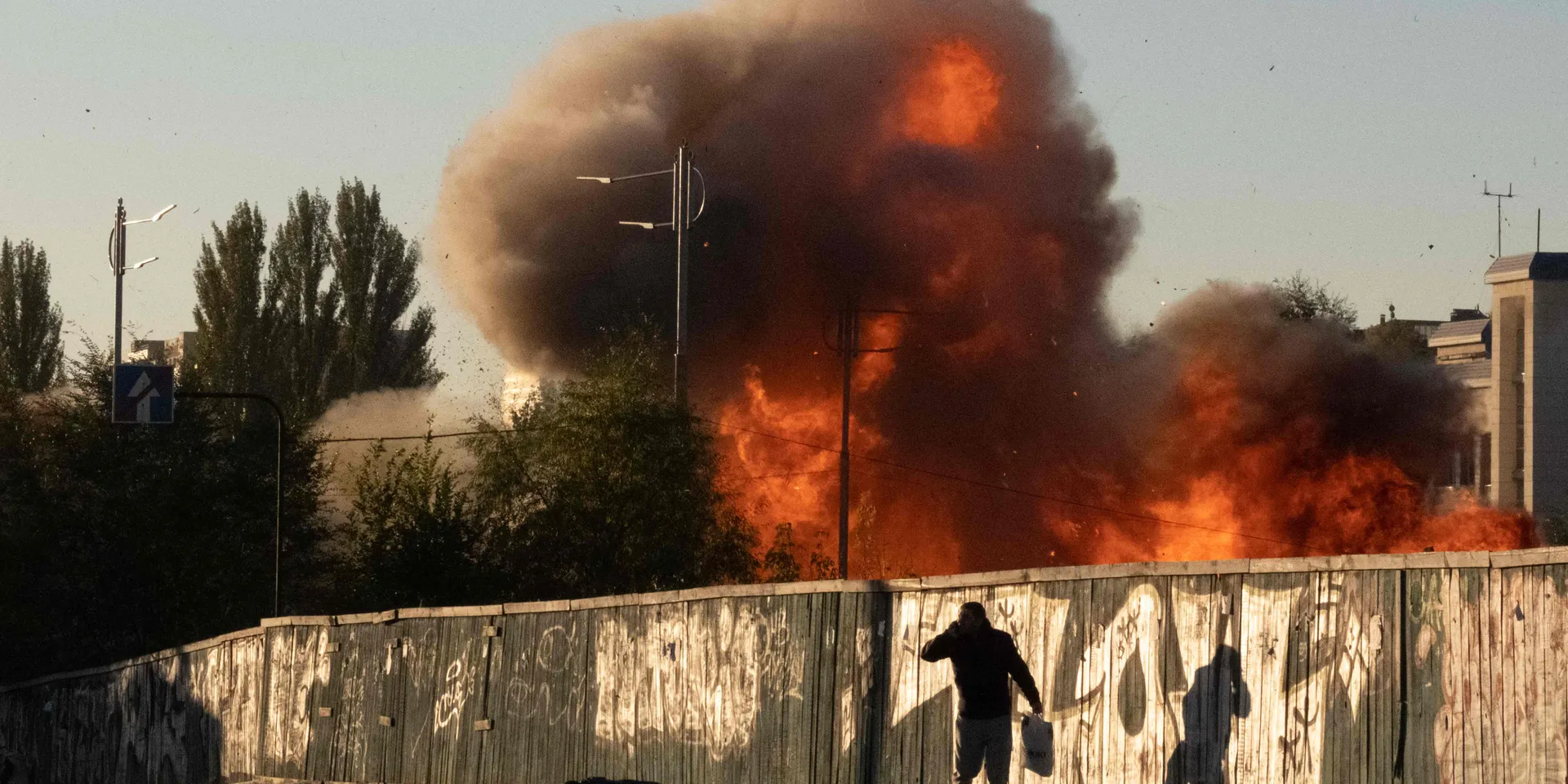 Российская армия снова обстреляла центр Киева