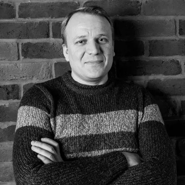 Илья Шуманов