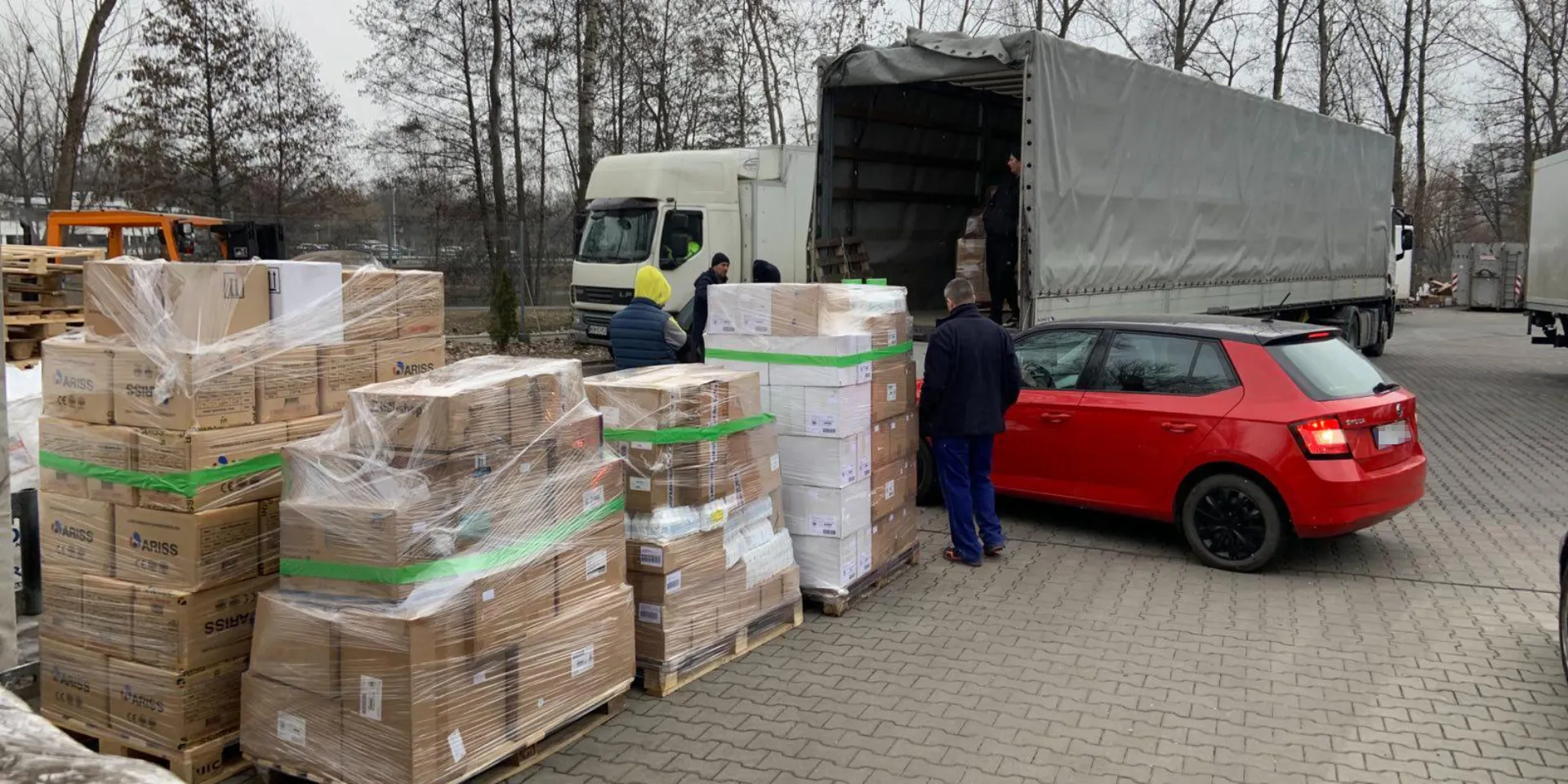 «Привезешь в Киев внутрикостники для раненых, рожу от тебя ребенка»