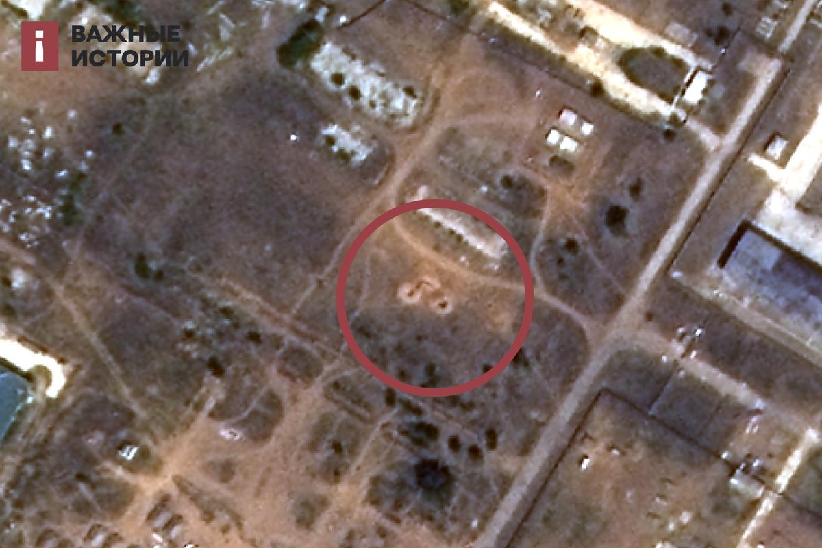 Объекты, похожие на «ямы» на полигоне «Тоцкий» в Оренбургской области на снимке от 4 августа 2023 года