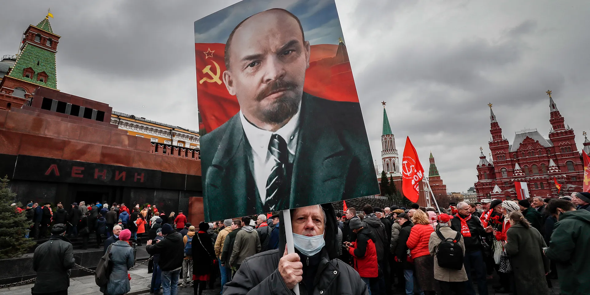 За что Путин ненавидит Ленина