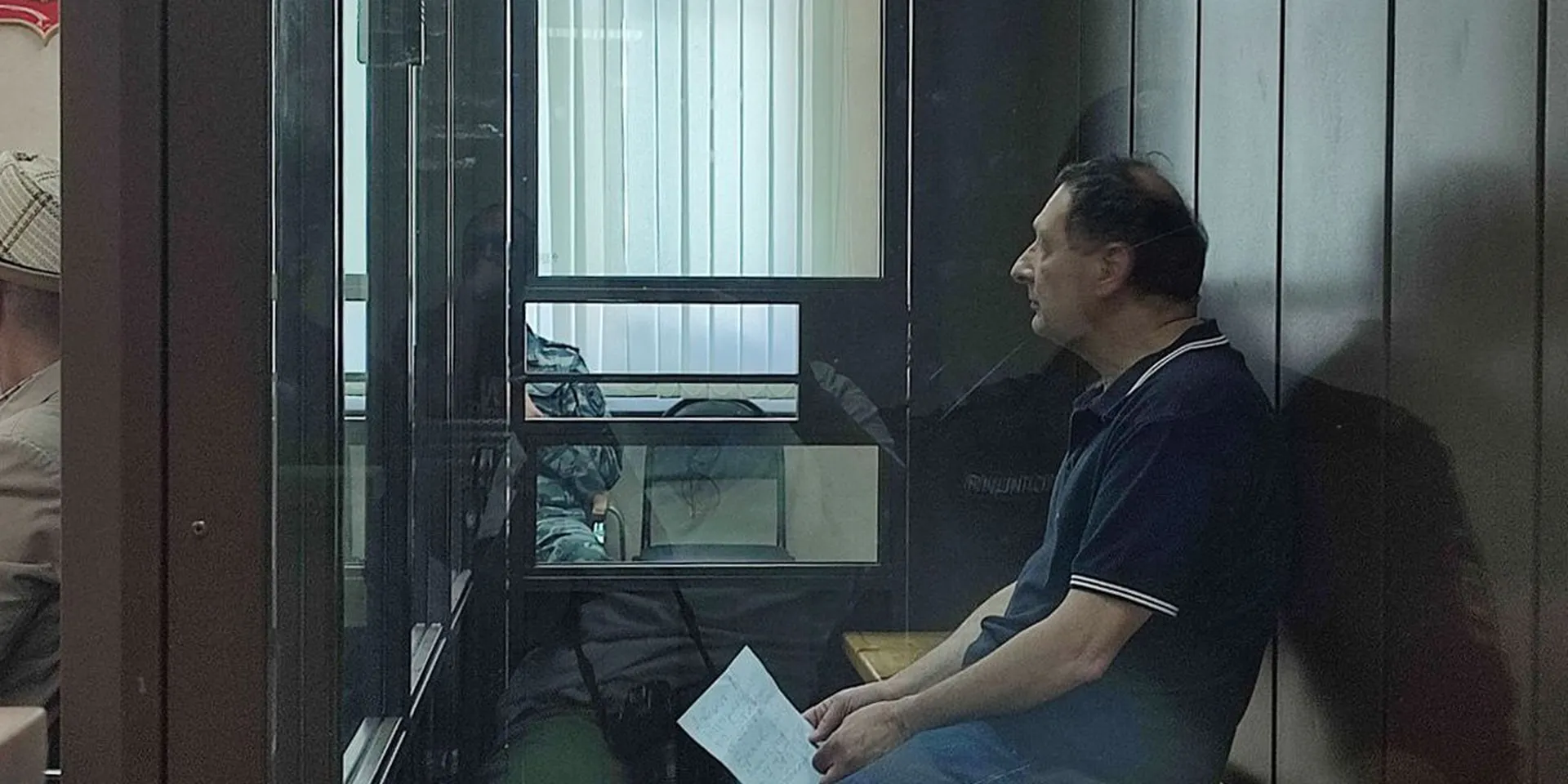 Суд отправил в СИЗО преподавателя Шанинки Бориса Кагарлицкого по делу о постах про Крымский мост