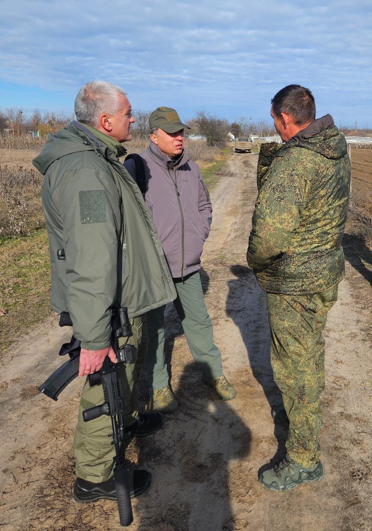 Глава Крыма Сергей Аксенов на позициях «Конвоя»