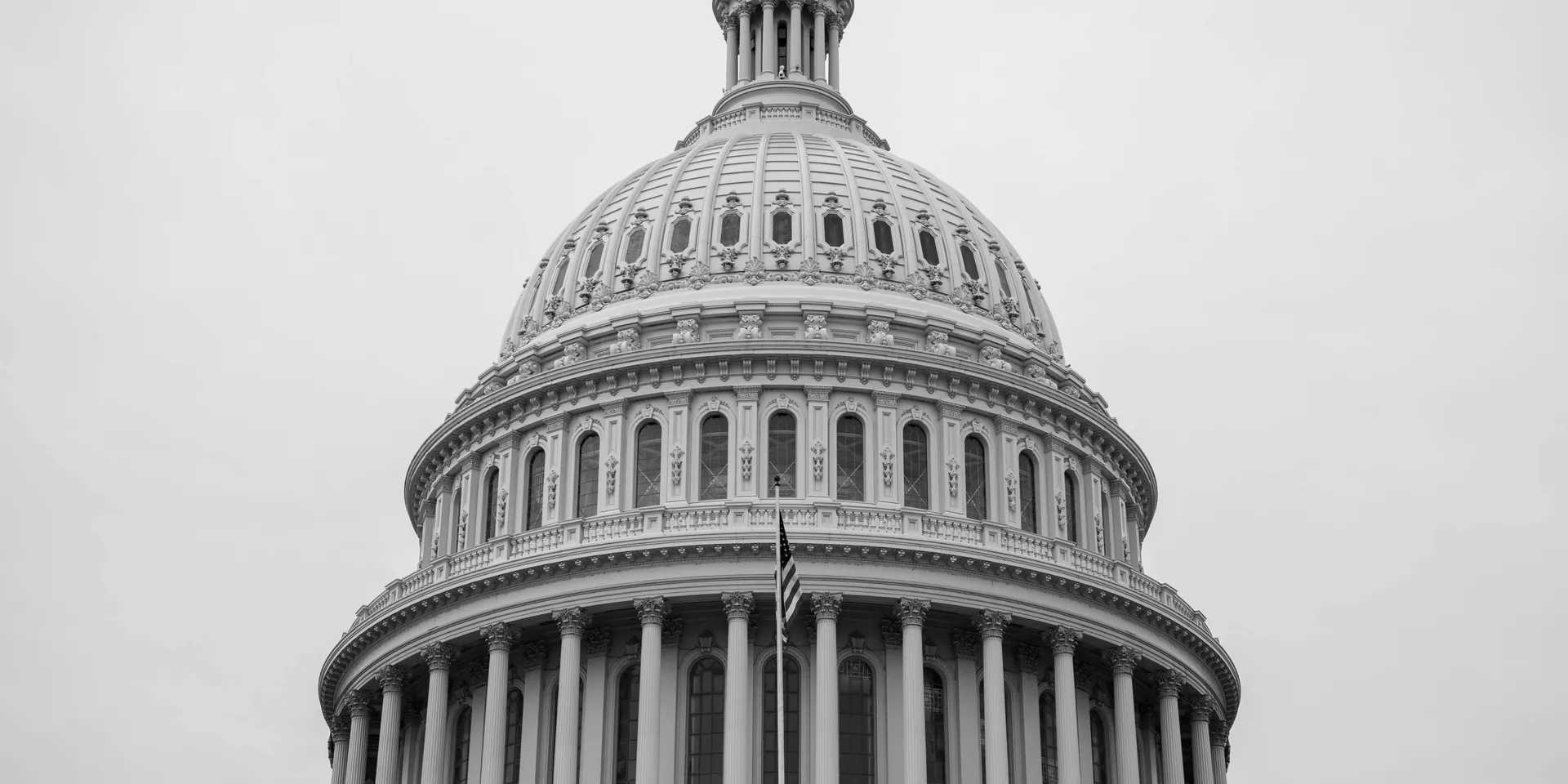 Конгресс США выделил в помощь Украине еще 40 миллиардов долларов