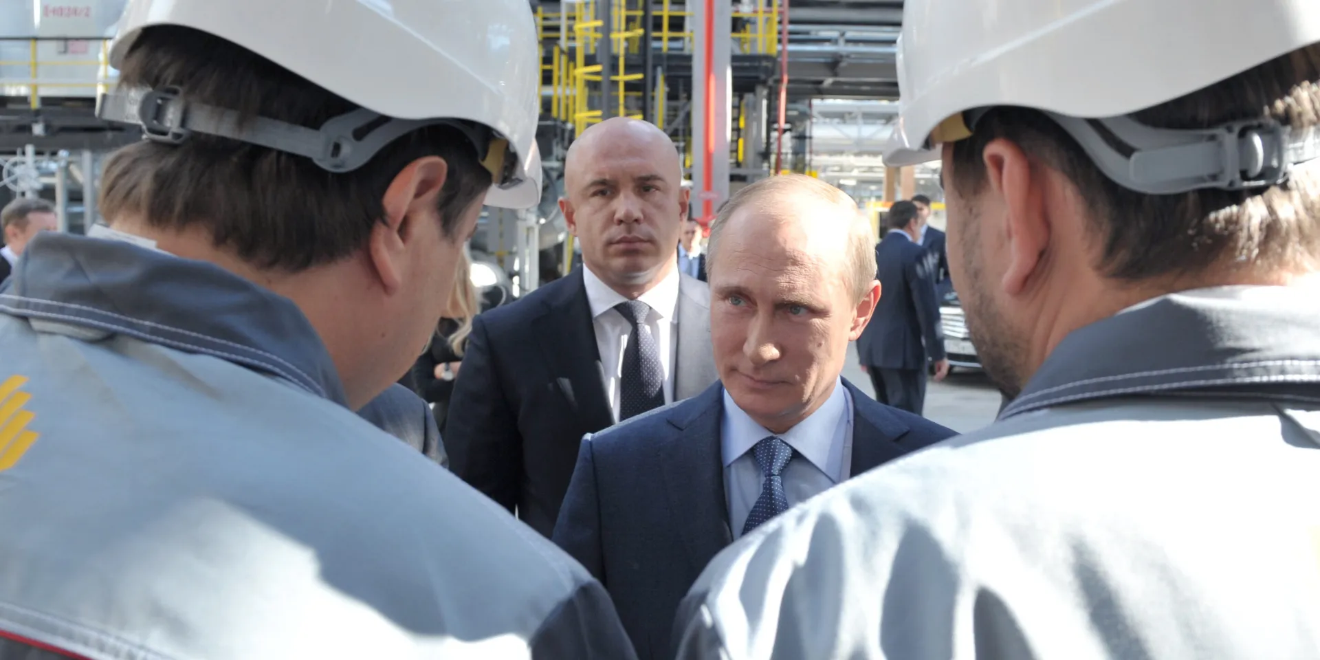 Очень богатый беженец